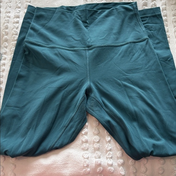 Lululemon Align Pant 25” in Desert Teal Size 6 - Picture 7 of 9
